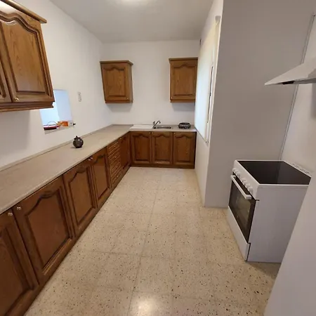 Walter Сент-Полс-Бей